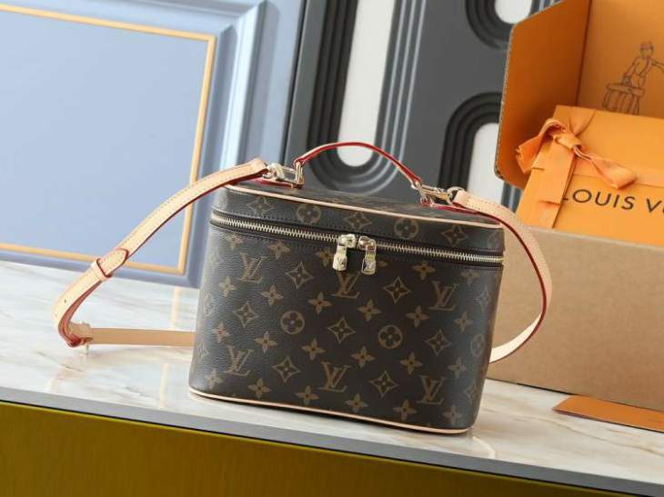 Picture of Louis Vuitton Handbags _SKUfw200955642fw
